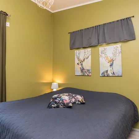 Karhentimantti By Interhome Karhe